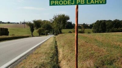 kliknutím zvětšíte II/137   Horky u Tábora