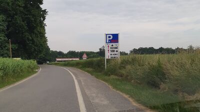 kliknutím zvětšíte II/138 příjezd k hradu